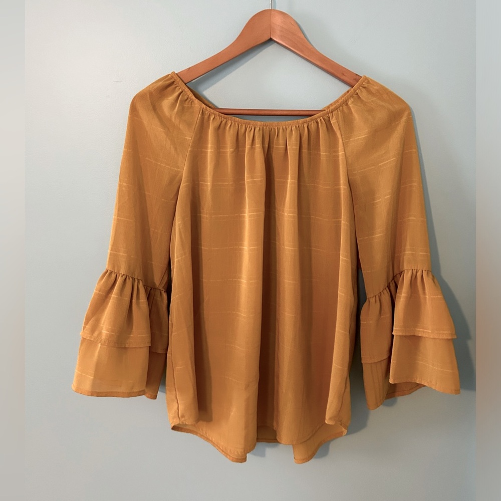 Old Navy ByxBy Gold Yellow Blouse